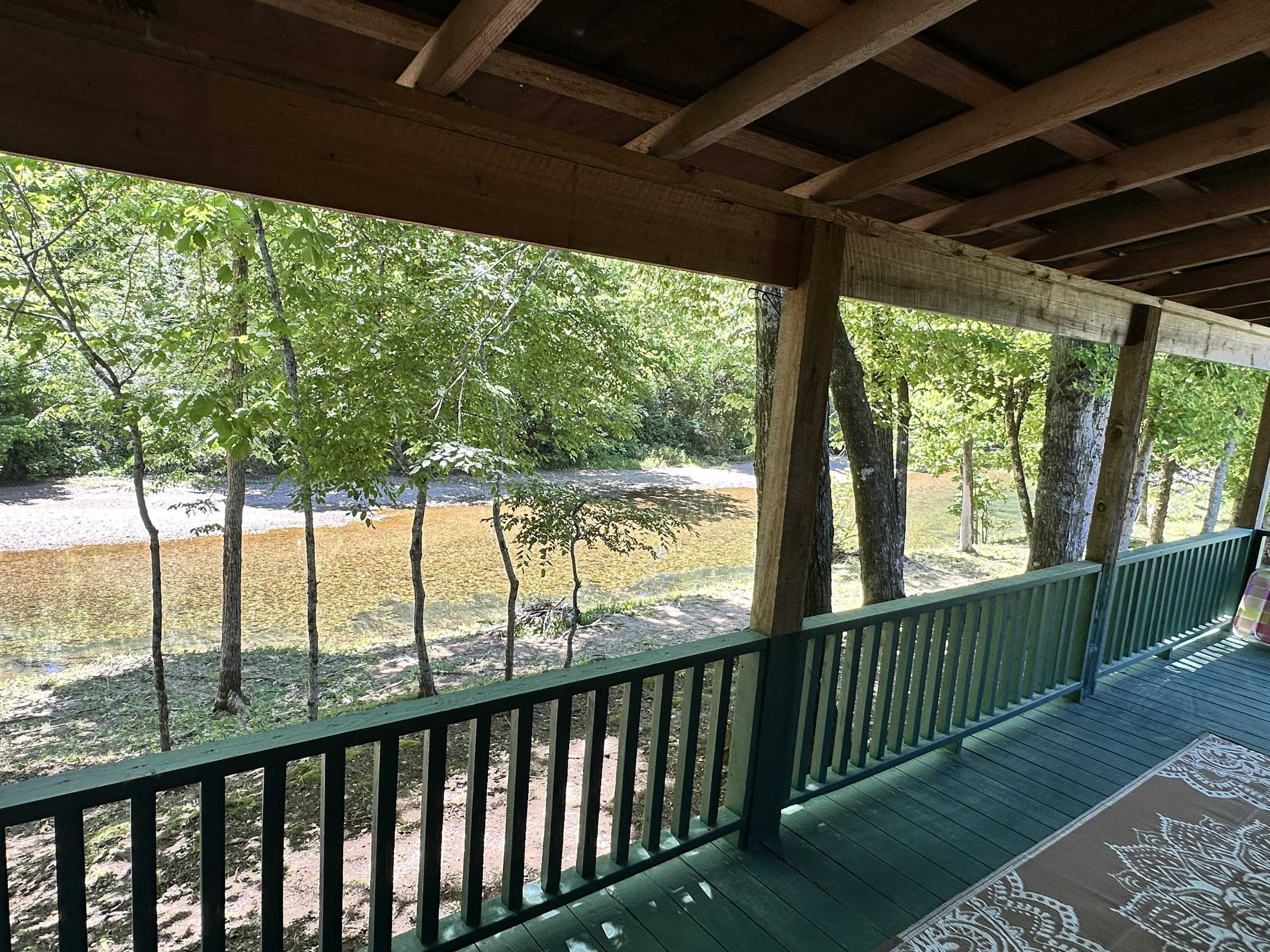 Creekside cabins in the Ouachita Mountains of Arkansas