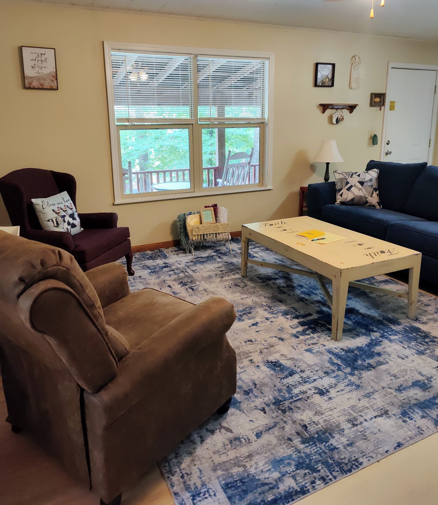 Faith Cabin faith interior