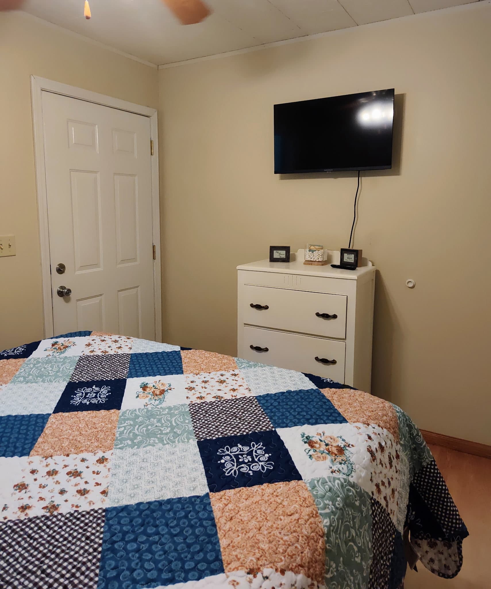 Faith Cabin faith interior