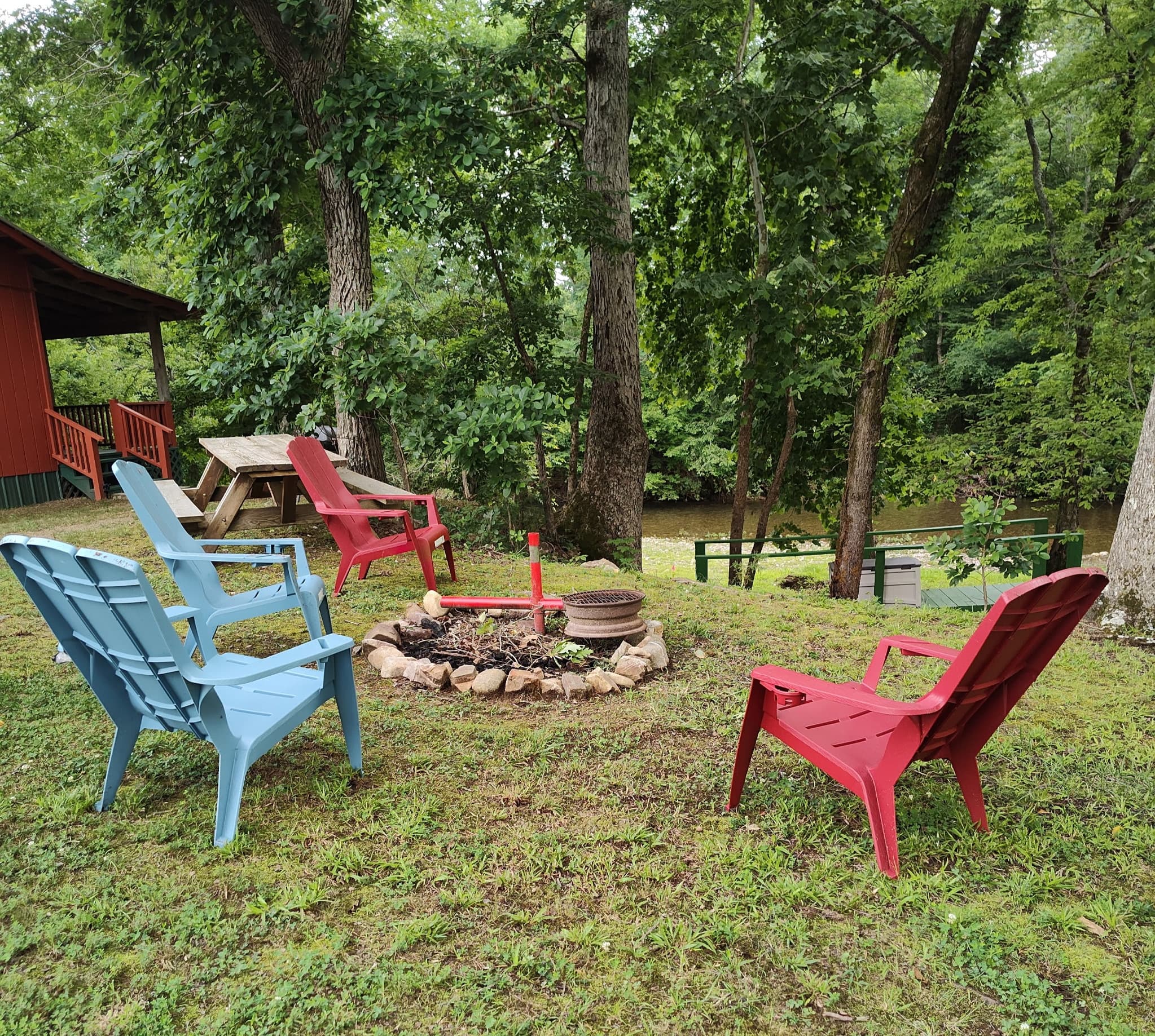 Love Cabin fire pit chair